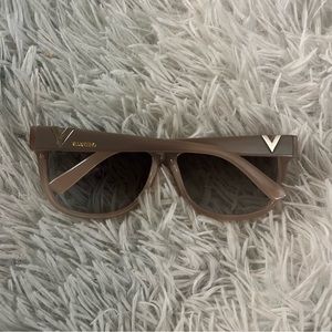 VALENTINO Sunglasses